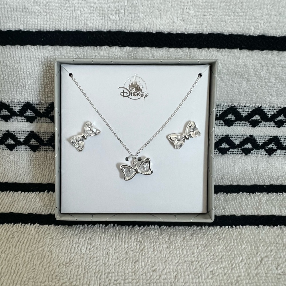 Disney Minnie Mouse Bows Jewelry Set